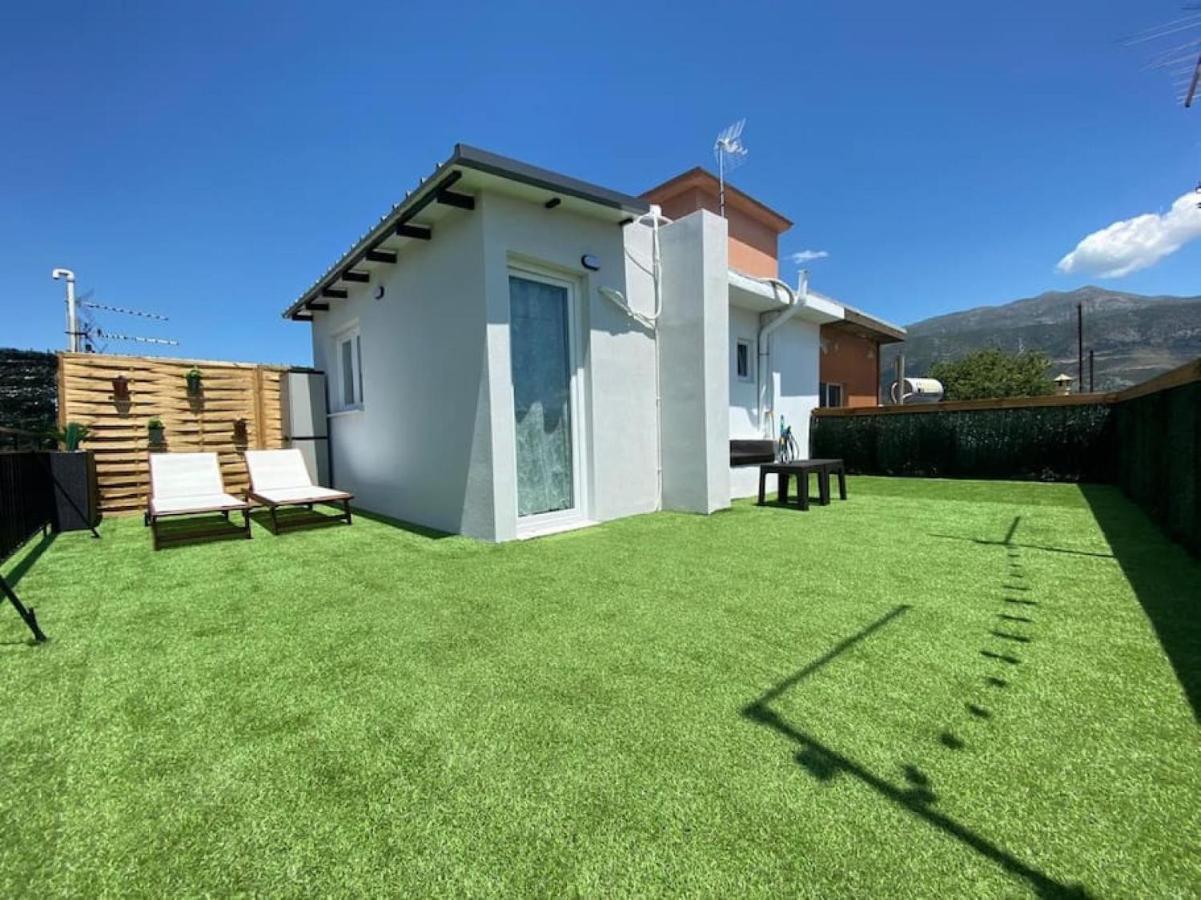 Rooftop Apartment With Garden In Giannina Esterno foto