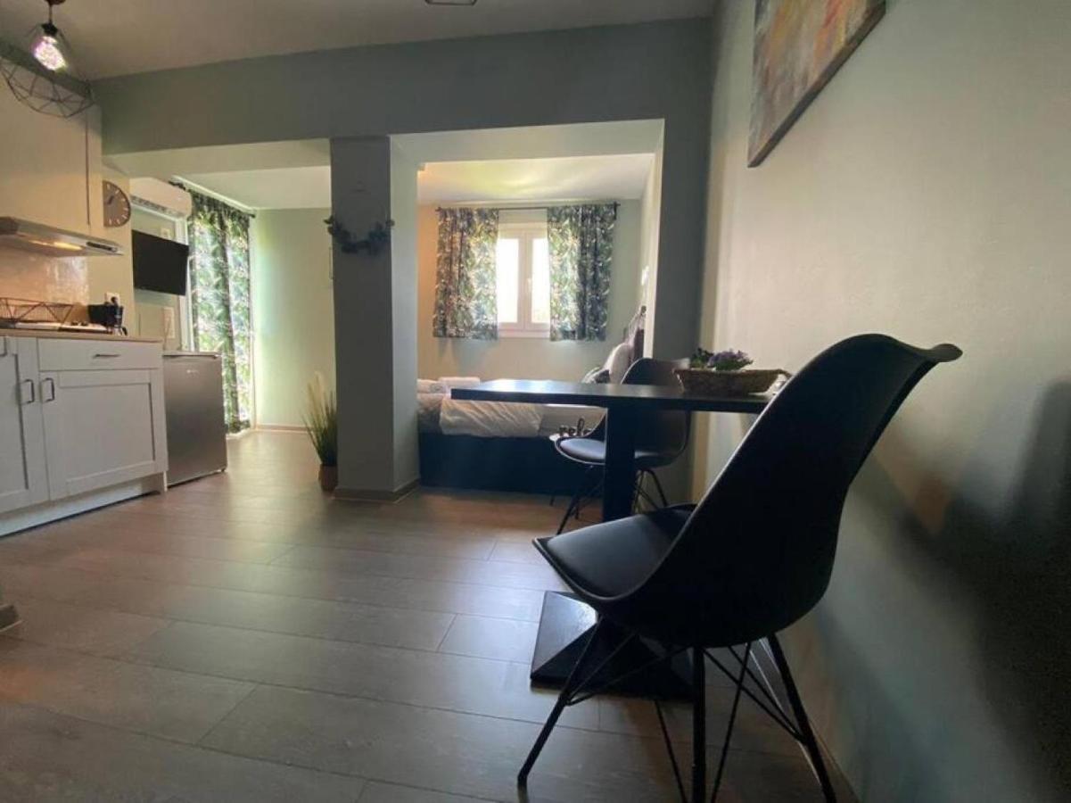 Rooftop Apartment With Garden In Giannina Esterno foto