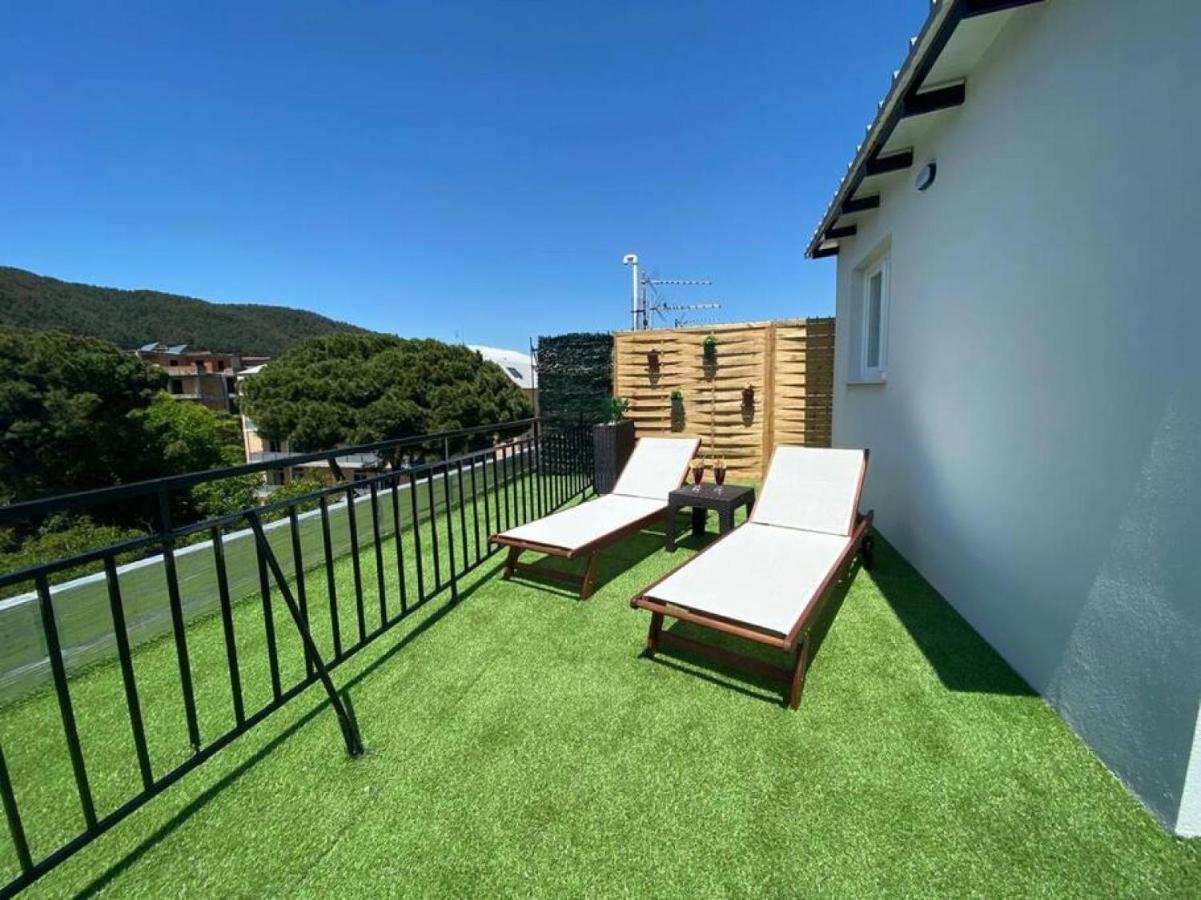 Rooftop Apartment With Garden In Giannina Esterno foto